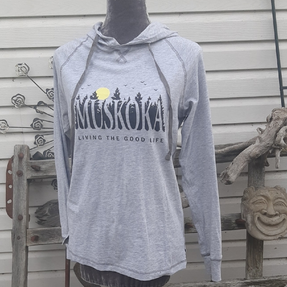 Muskoka🏕"LIVING THE GOOD LIFE" Hoodie LIGHTWEIGHT COTTON. SIZE S